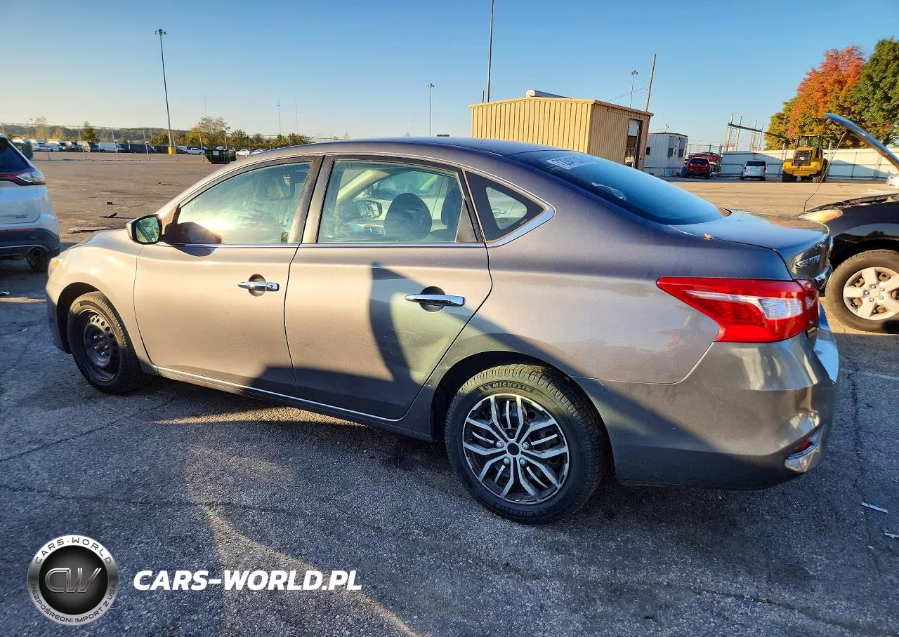 2018 Nissan Sentra S VIN:3N1AB7APXJY326062 - 2