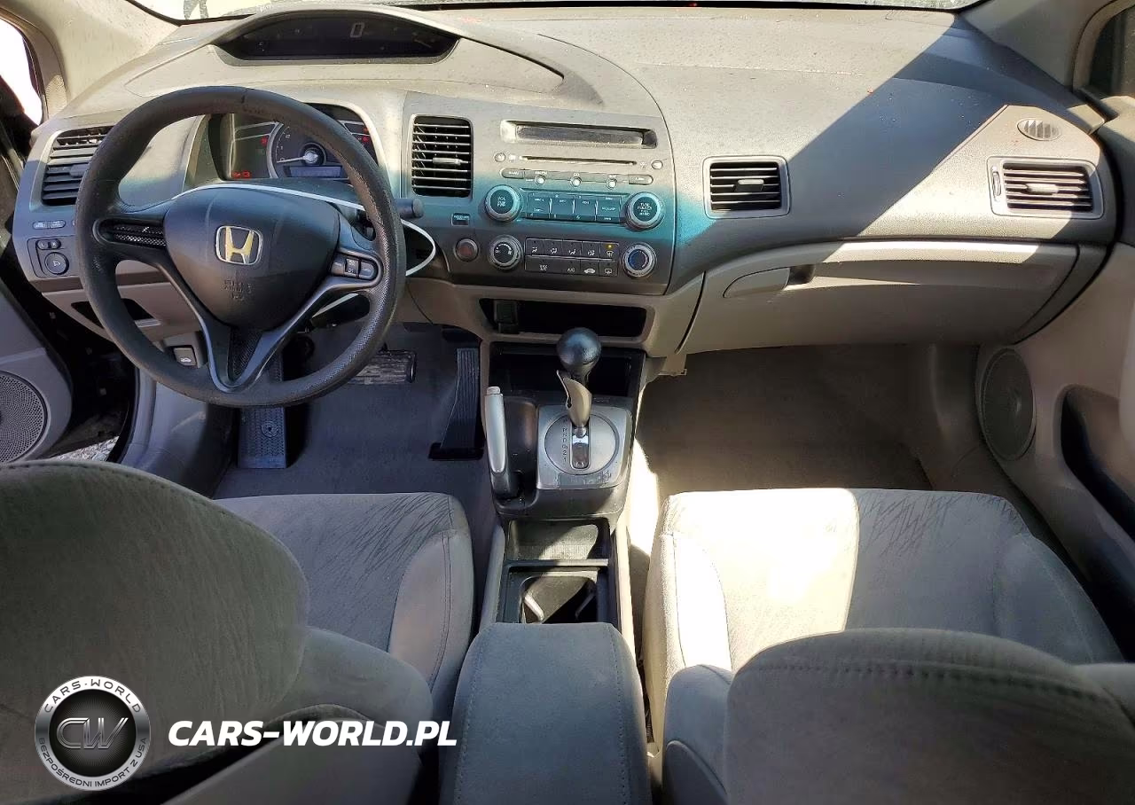 2008 Honda Civic Lx VIN:2HGFG12688H555123 - 8