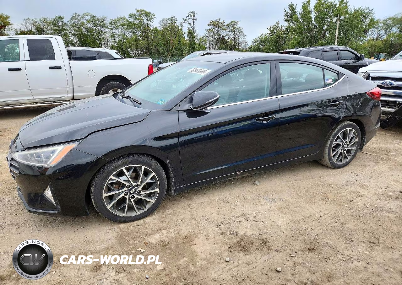 2019 Hyundai Elantra Limited – zdjęcie 1 z 12