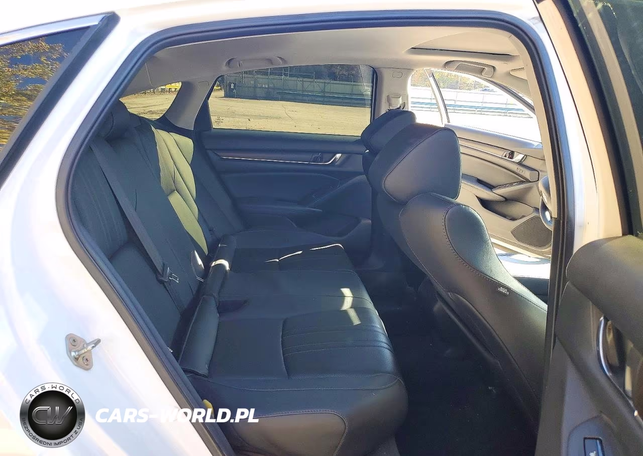 2019 Honda Accord Touring VIN:1HGCV2F97KA028862 - 10