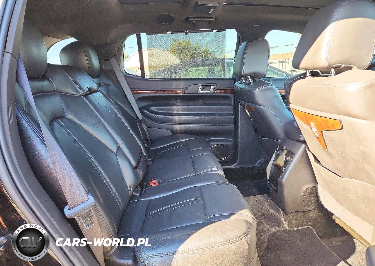 2016 Lincoln Mkt VIN:2LMHJ5NK9GBL02161 - 11