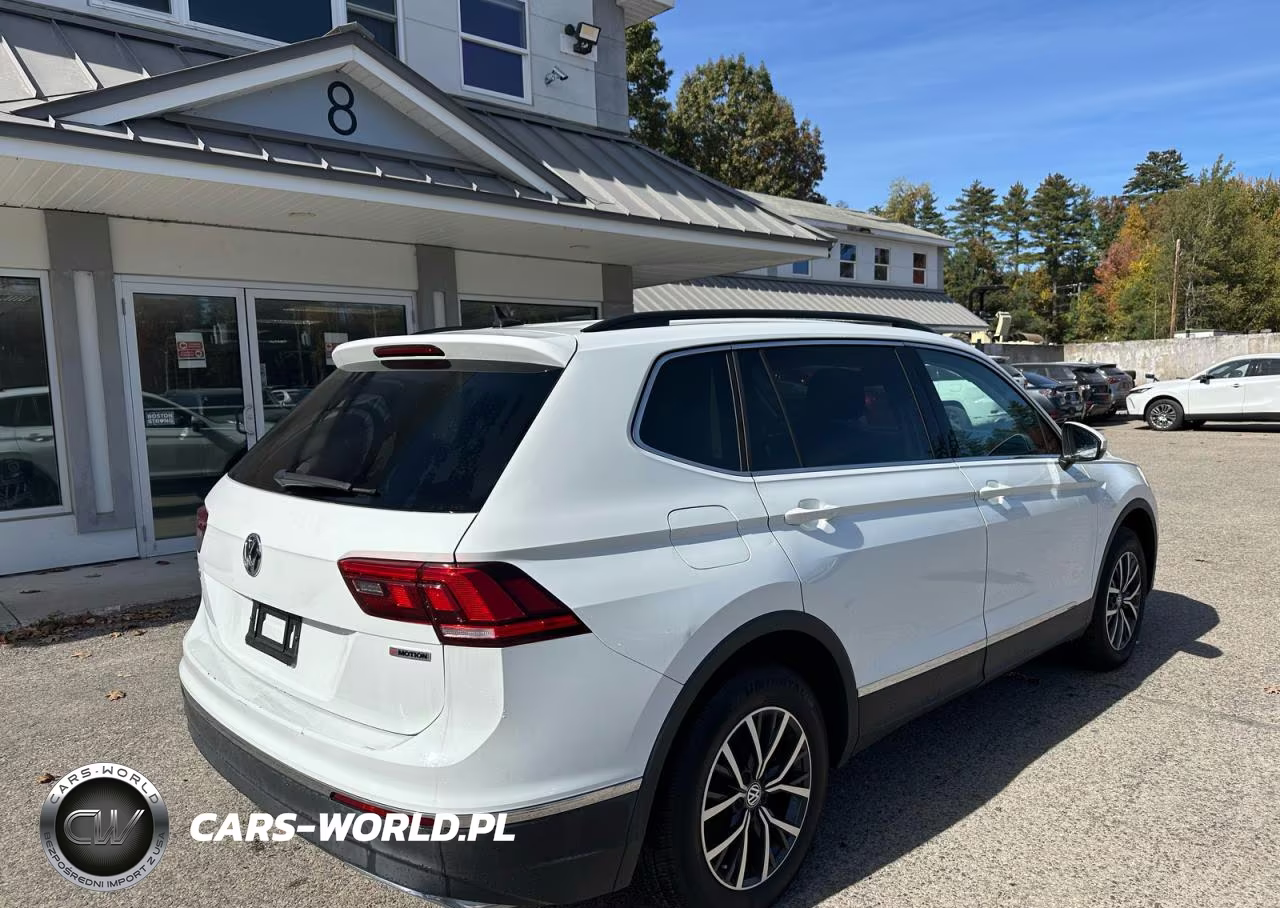 2020 Volkswagen Tiguan Se VIN:3VV2B7AX5LM114005 - 4
