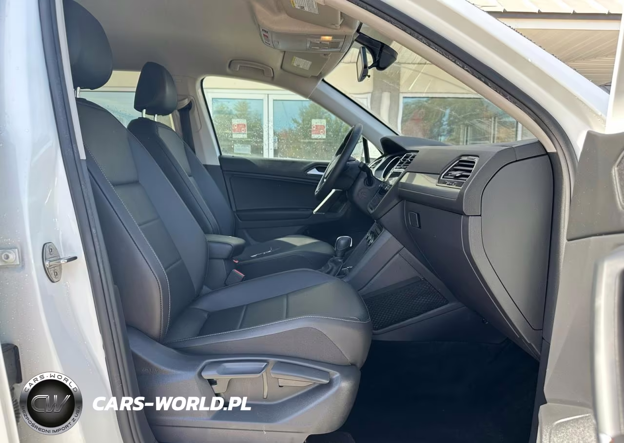2020 Volkswagen Tiguan Se VIN:3VV2B7AX5LM114005 - 5
