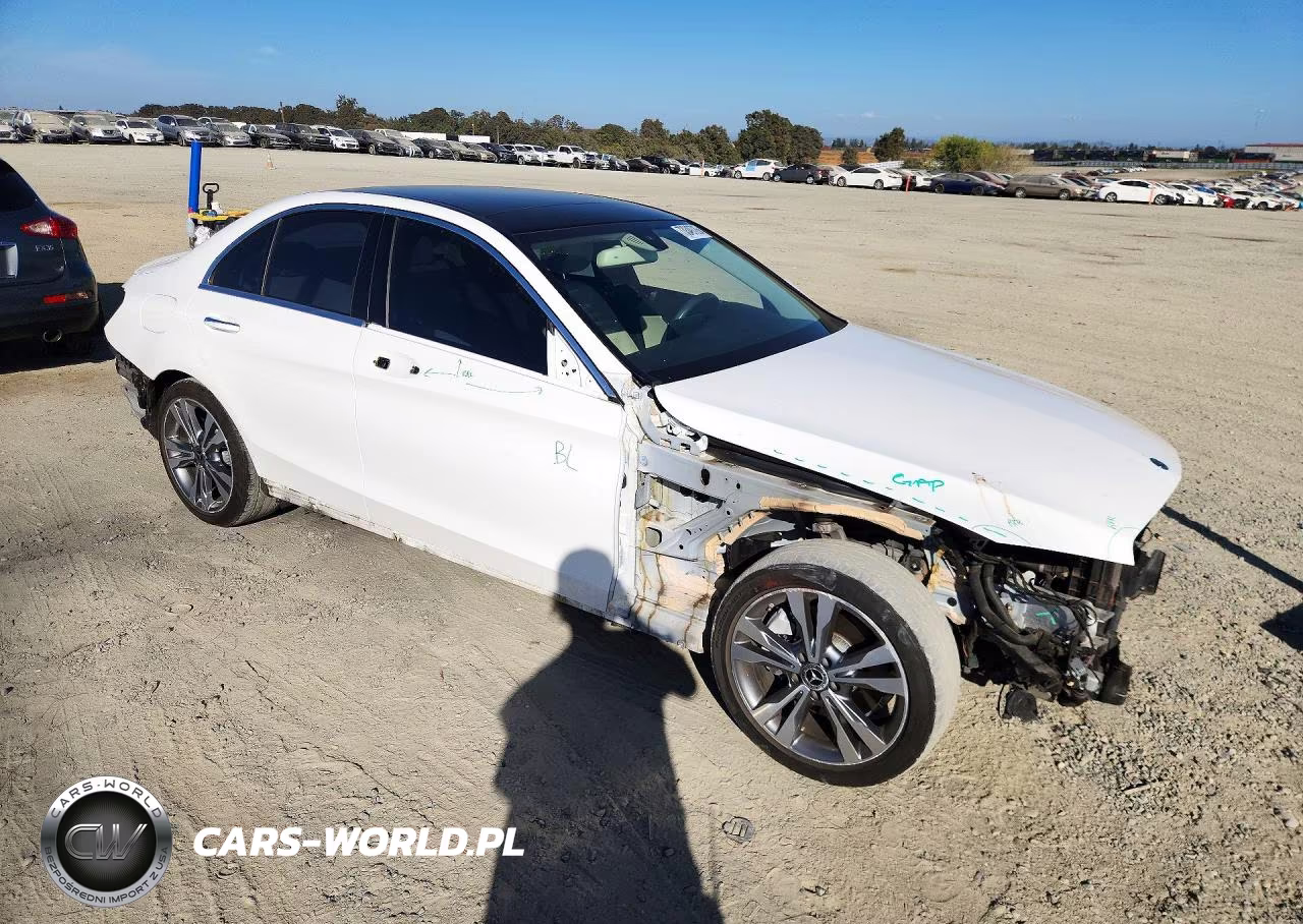 2018 Mercedes-Benz C 300 VIN:WDDWF4JB5JR386675 - 4