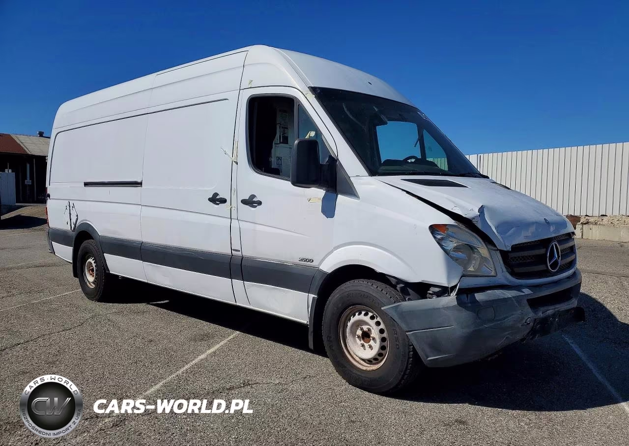 2012 Mercedes-Benz Sprinter 2500 VIN:WD3PE8CB3C5670848 - 4