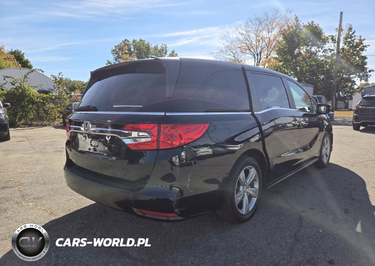 2018 Honda Odyssey Exl VIN:5FNRL6H72JB039310 - 4