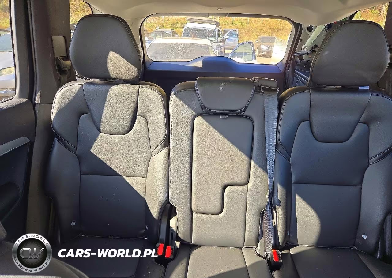 2022 Volvo Xc90 T5 Momentum VIN:YV4102PK4N1856990 - 10