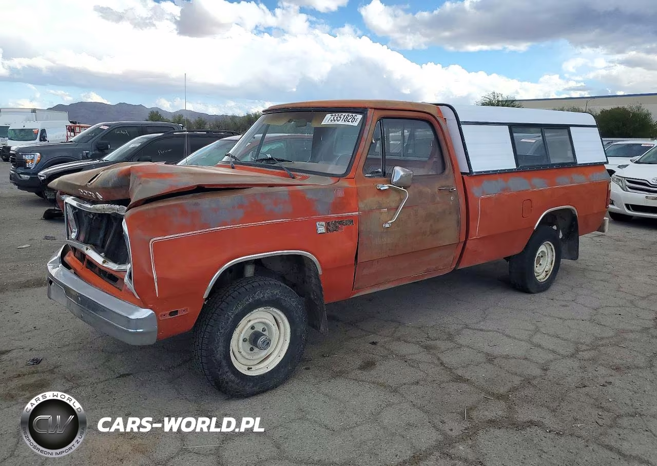 1983 Dodge W-Series W150 – zdjęcie 1 z 12