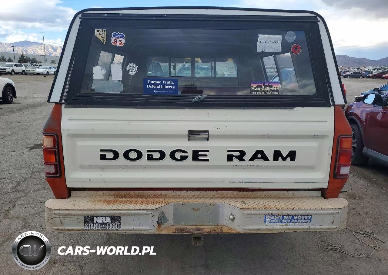 1983 Dodge W-Series W150 VIN:1B7HW14H7DS503929 - 6