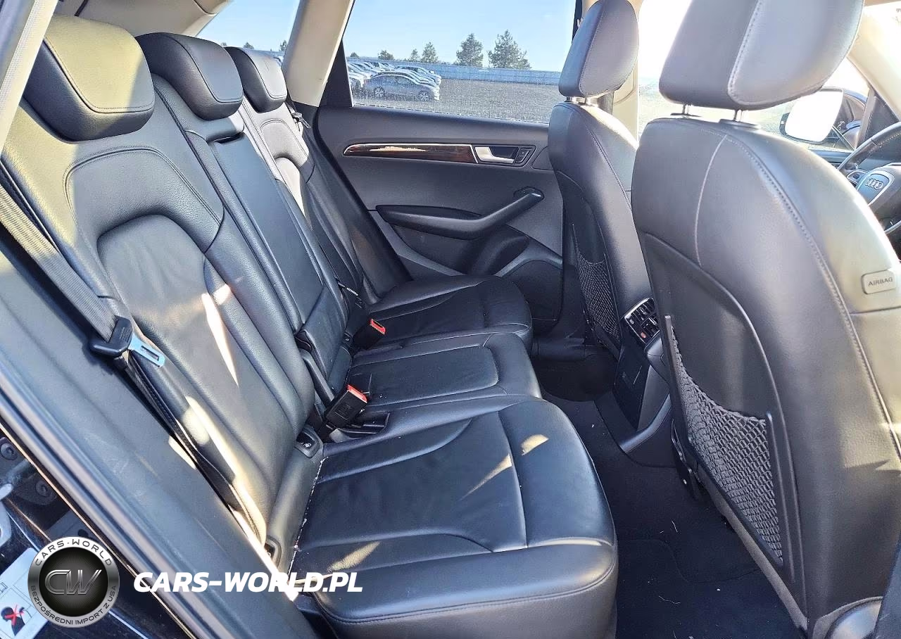 2010 Audi Q5 Premium Plus VIN:WA1LKAFP2AA079159 - 11