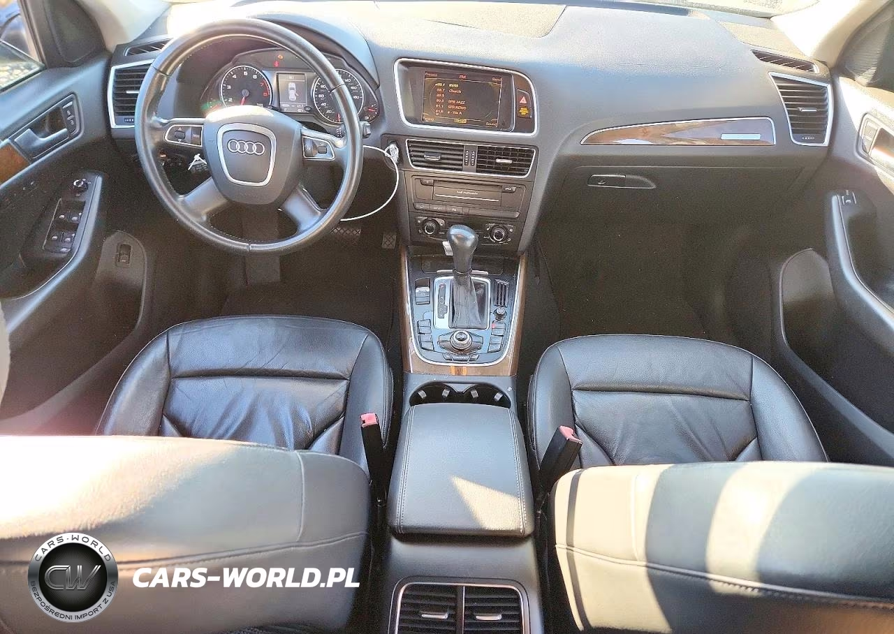 2010 Audi Q5 Premium Plus VIN:WA1LKAFP2AA079159 - 8