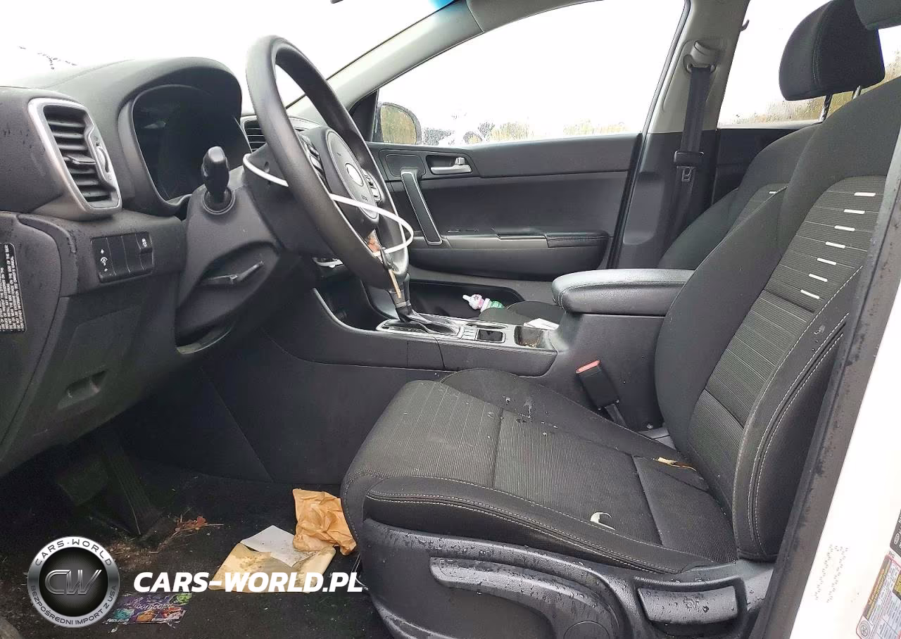 2018 Kia Sportage Lx VIN:KNDPMCAC1J7393870 - 7
