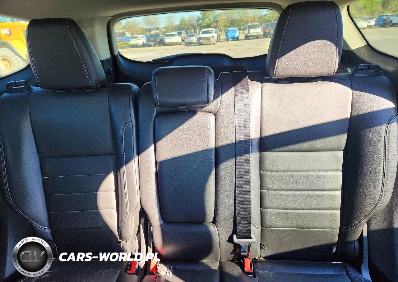 2016 Ford Escape Titanium VIN:1FMCU0J97GUC78388 - 10