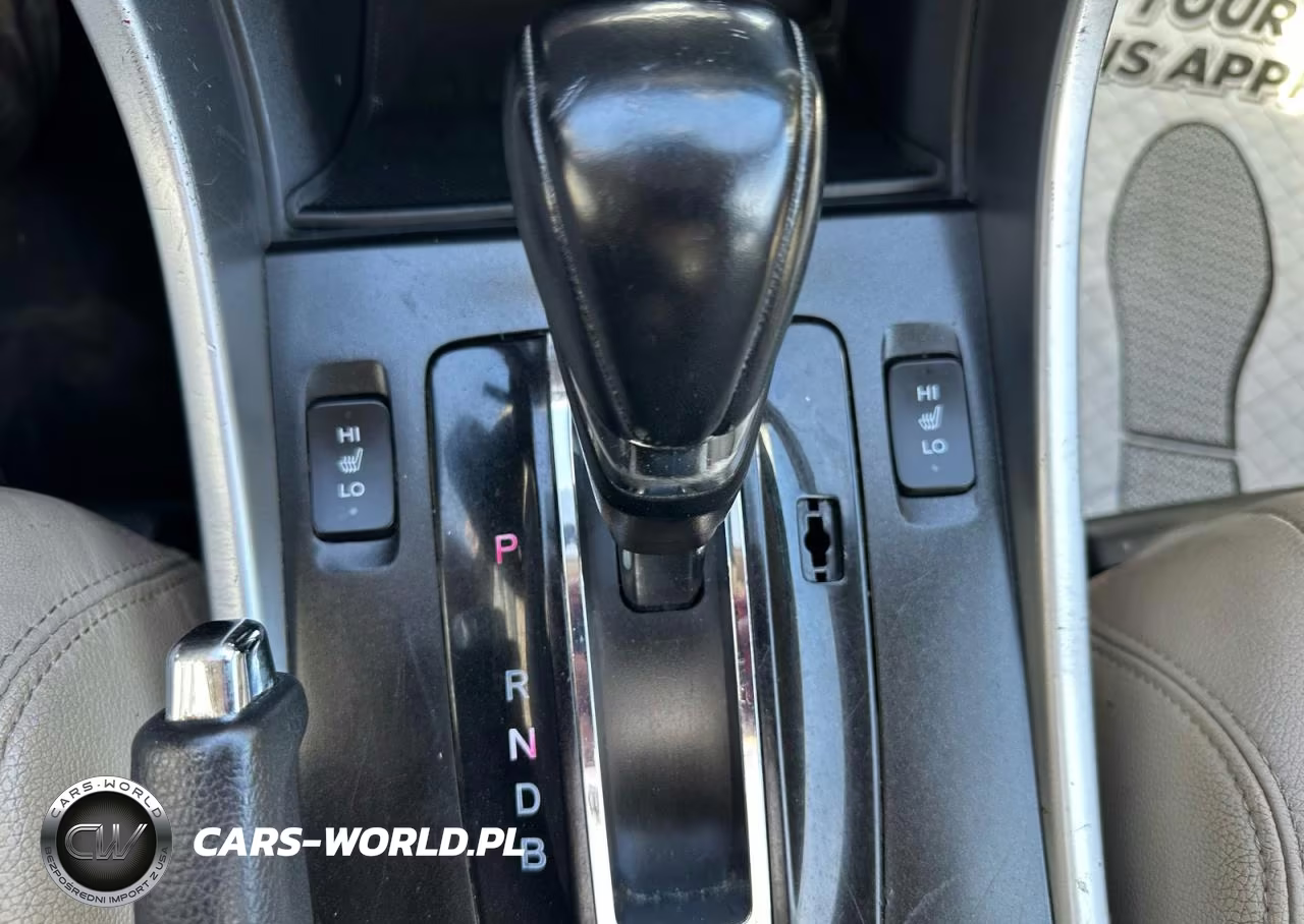 2015 Honda Accord Hybrid Ex-L VIN:1HGCR6F51FA012803 - 12