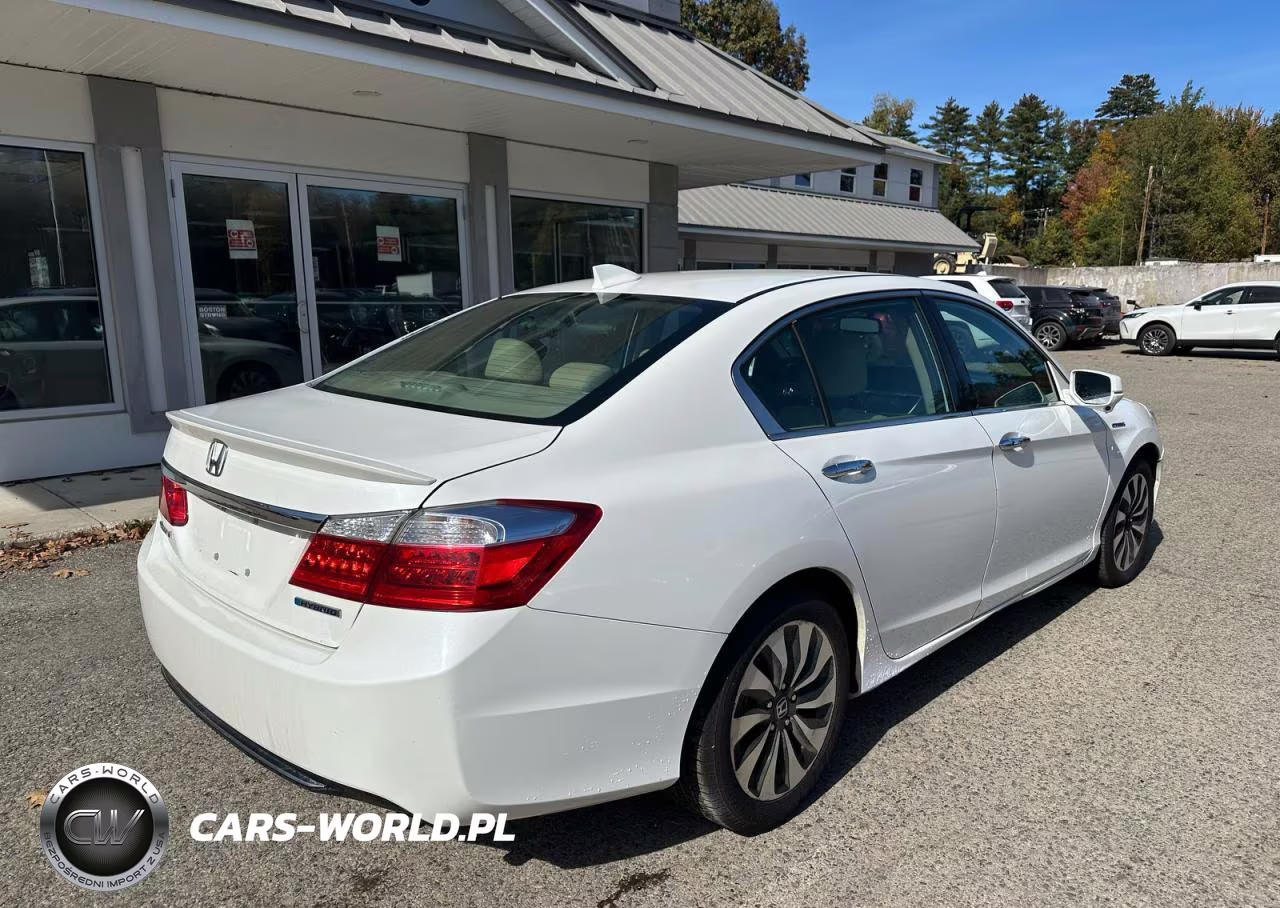 2015 Honda Accord Hybrid Ex-L VIN:1HGCR6F51FA012803 - 4