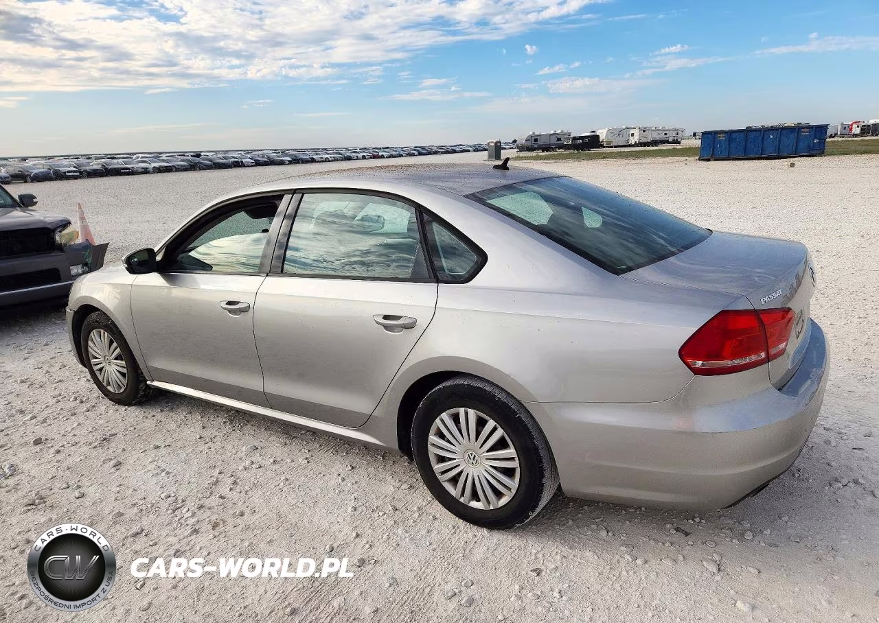 2014 Volkswagen Passat S VIN:1VWAS7A33EC052824 - 2