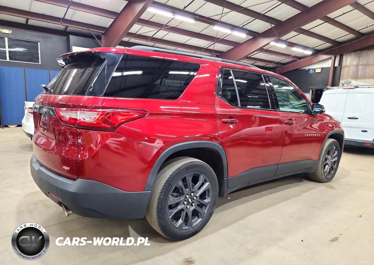 2018 Chevrolet Traverse Rs VIN:1GNERJKX4JJ169789 - 3