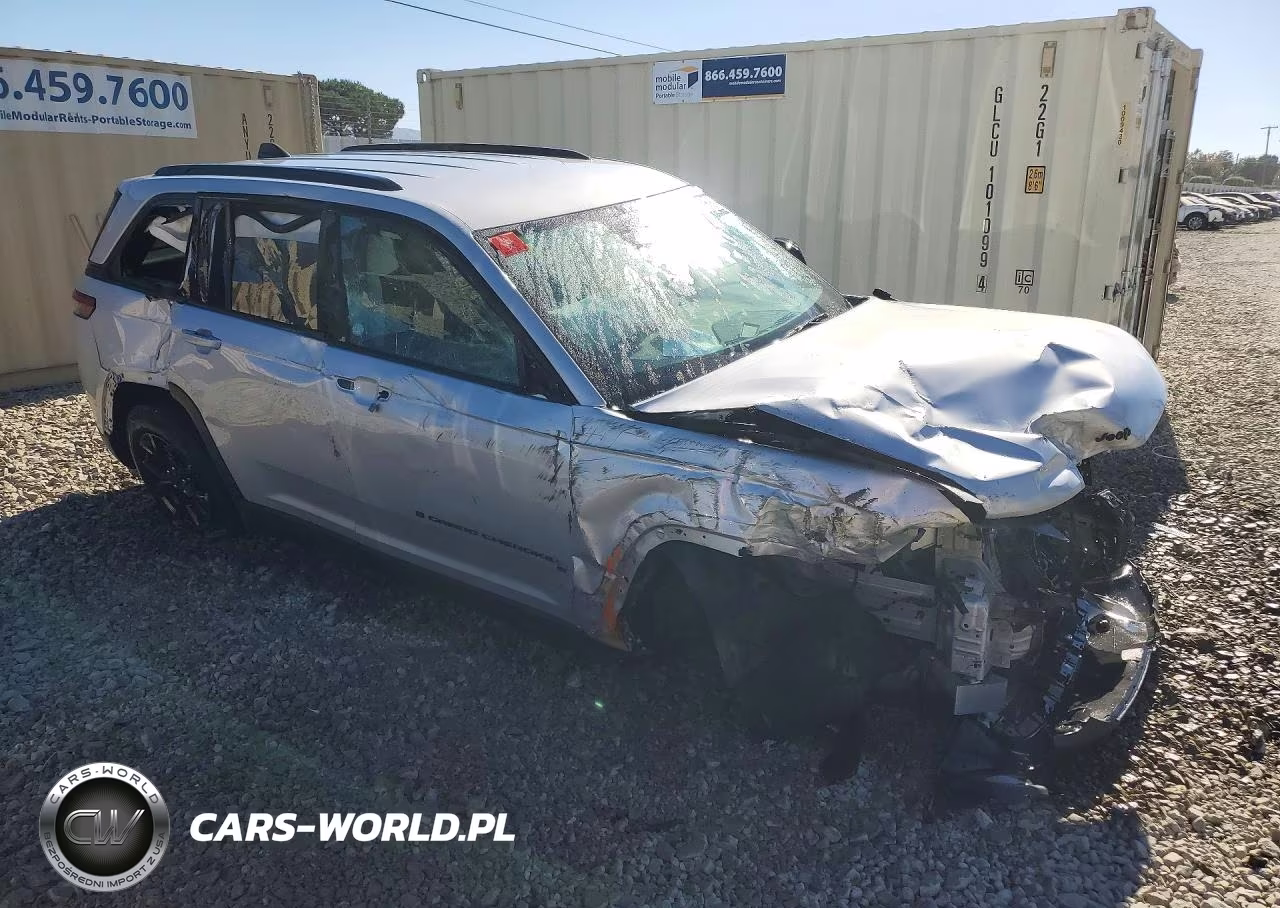2025 Jeep Grand Cherokee Laredo VIN:1C4RJHAG3SC323278 - 4