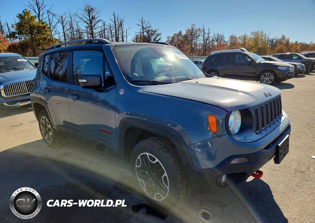 2015 Jeep Renegade VIN:ZACCJBCT4FPC25729 - 4