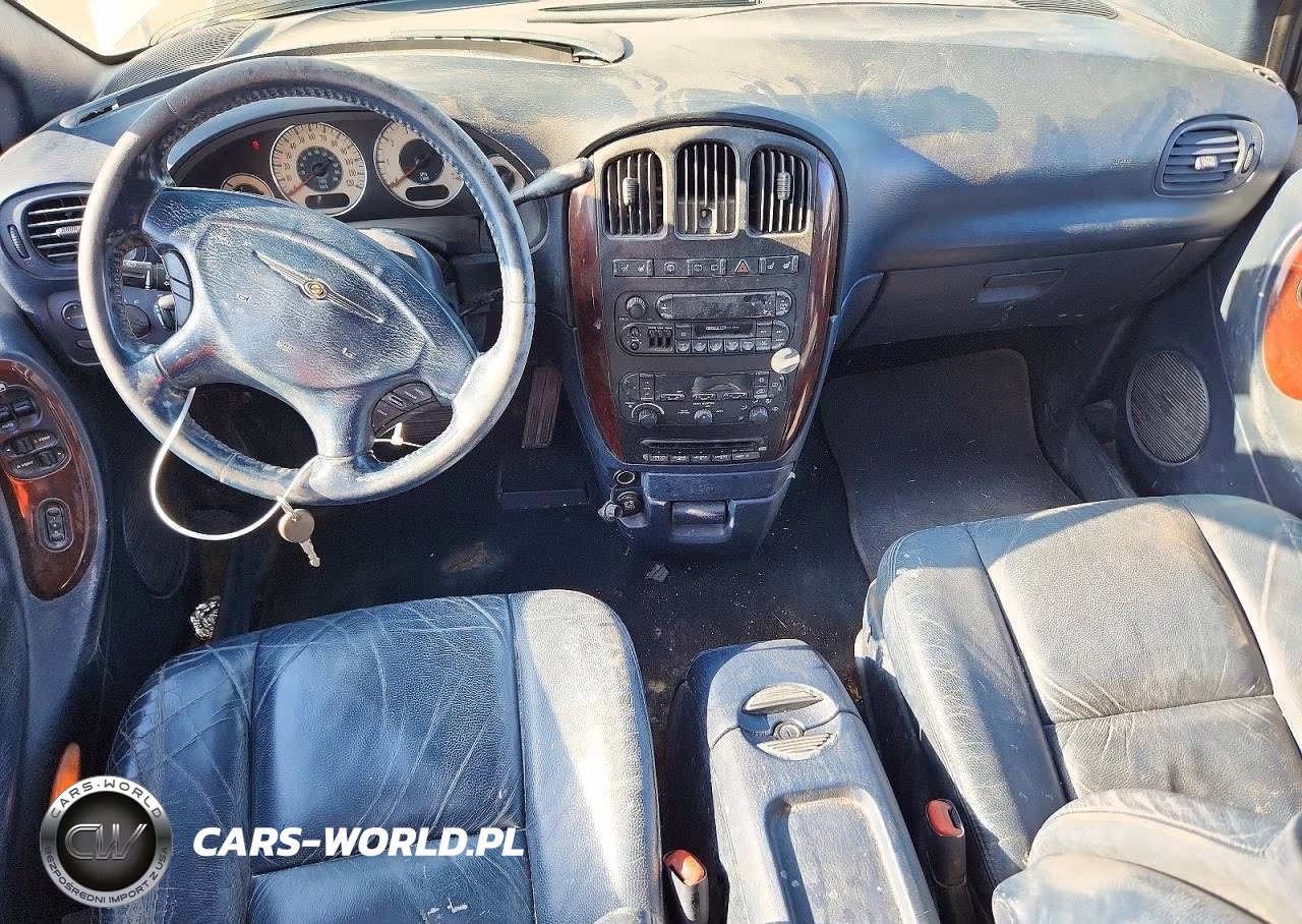 2002 Chrysler Town & Country Limited VIN:2C8GP64L22R720103 - 8