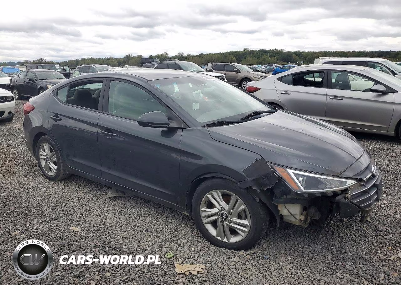 2020 Hyundai Elantra Sel VIN:5NPD84LF0LH571383 - 4
