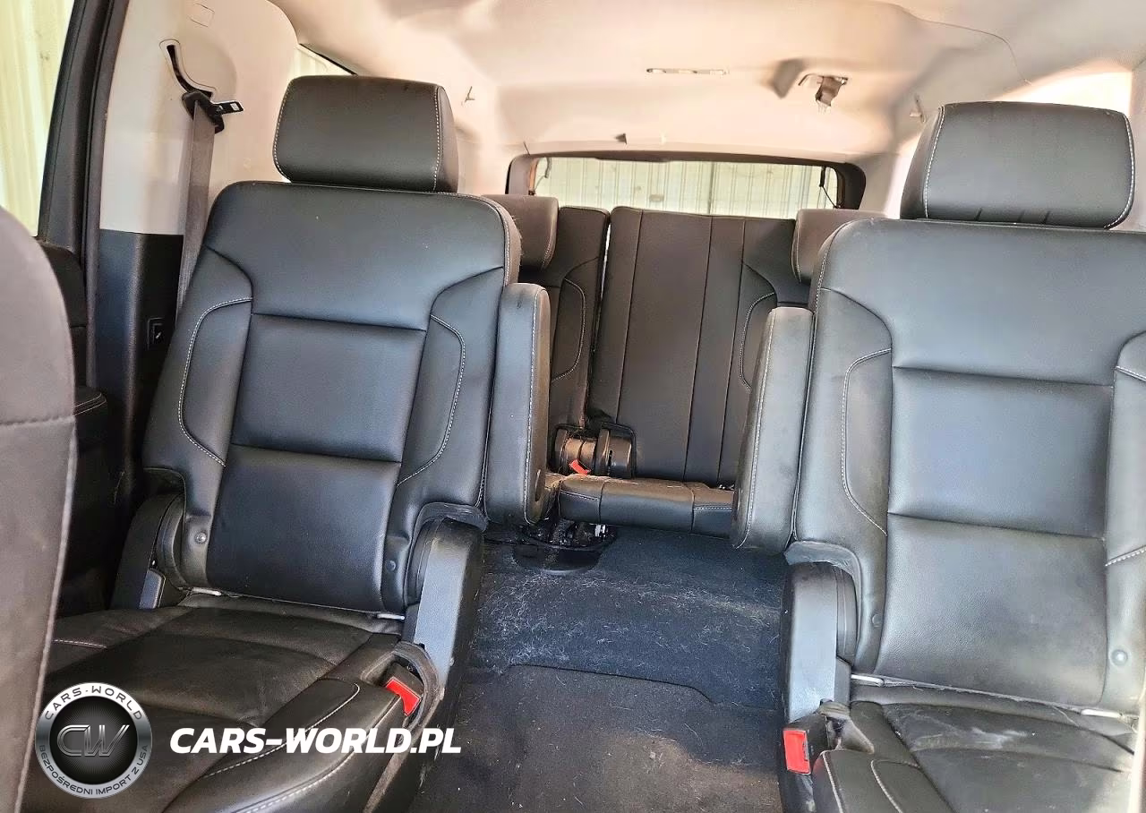 2019 Chevrolet Suburban K1500 Lt VIN:1GNSKHKC4KR233801 - 10