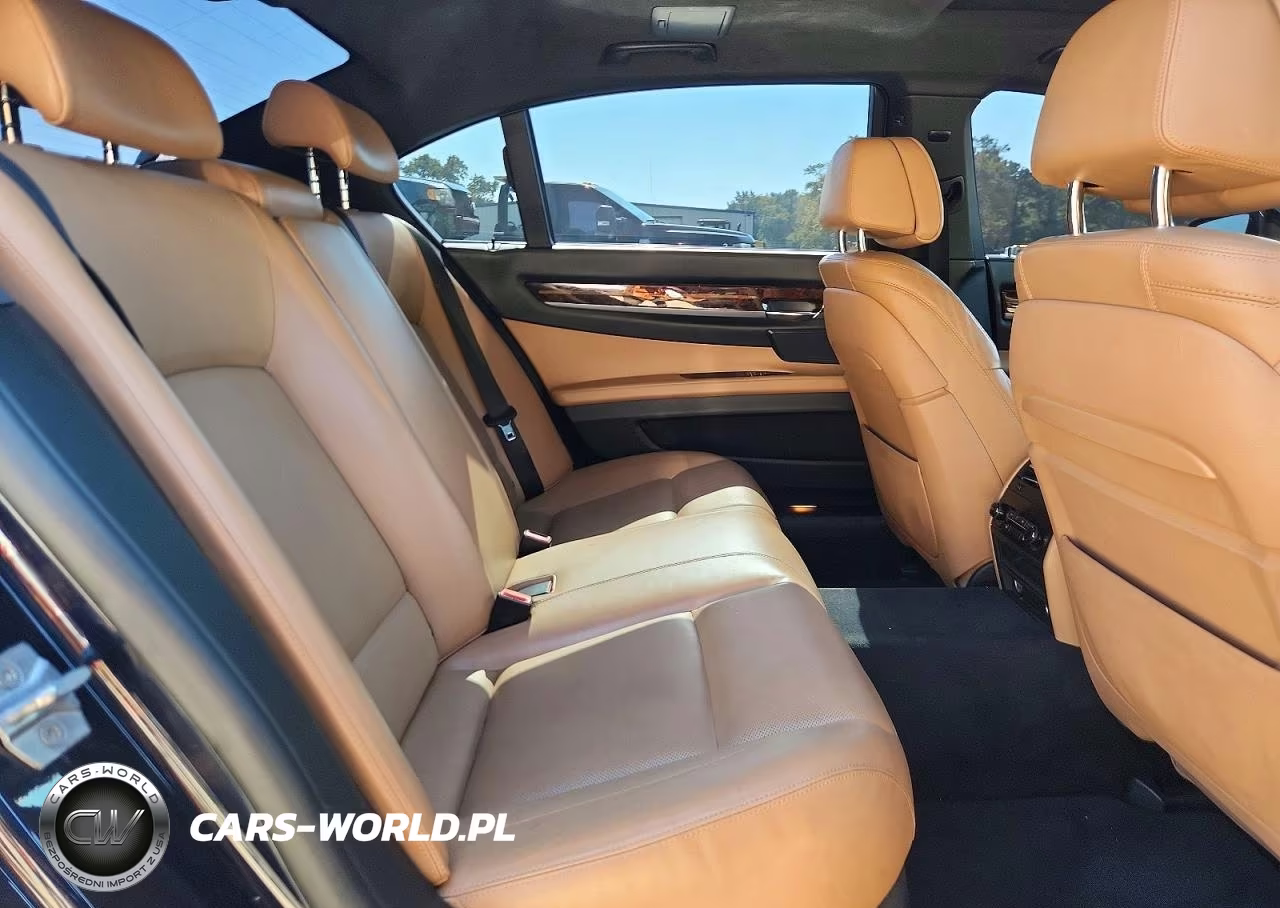 2015 BMW 750 Lxi VIN:WBAYF8C57FD654791 - 10
