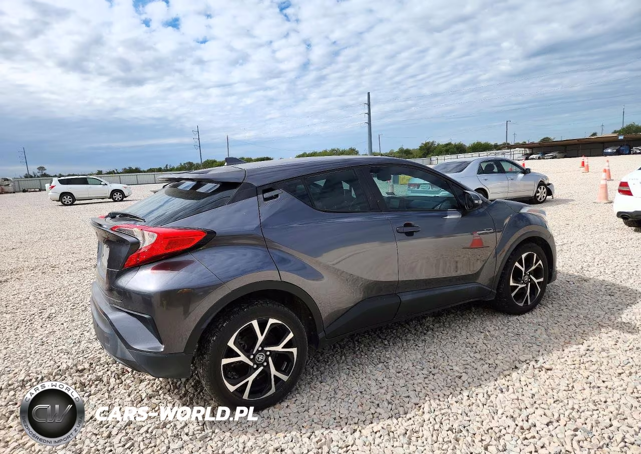2018 Toyota C-Hr Xle VIN:NMTKHMBX2JR058644 - 3