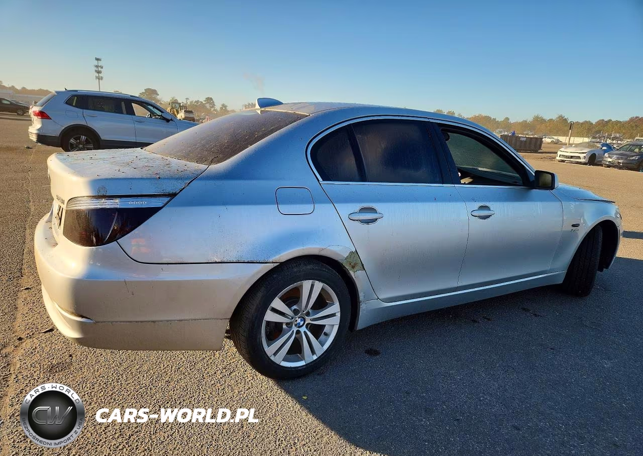 2009 BMW 528 Xi VIN:WBANV13539C156319 - 3