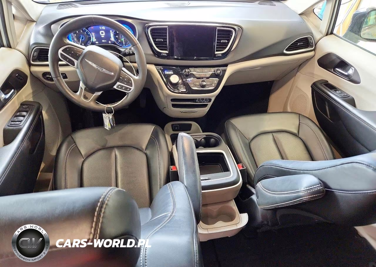 2024 Chrysler Pacifica Touring L VIN:2C4RC1BG2RR182544 - 8