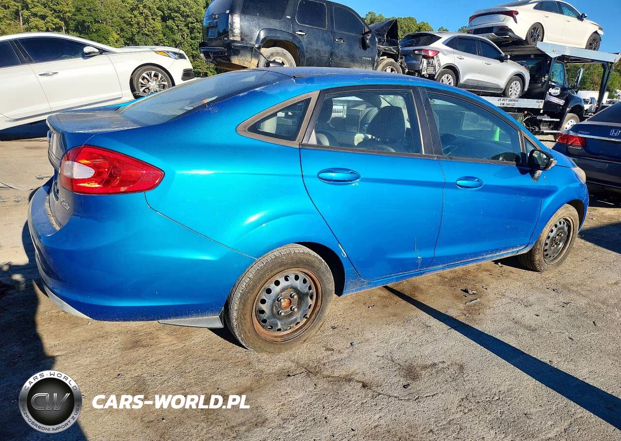2013 Ford Fiesta Se VIN:3FADP4BJ2DM110776 - 3