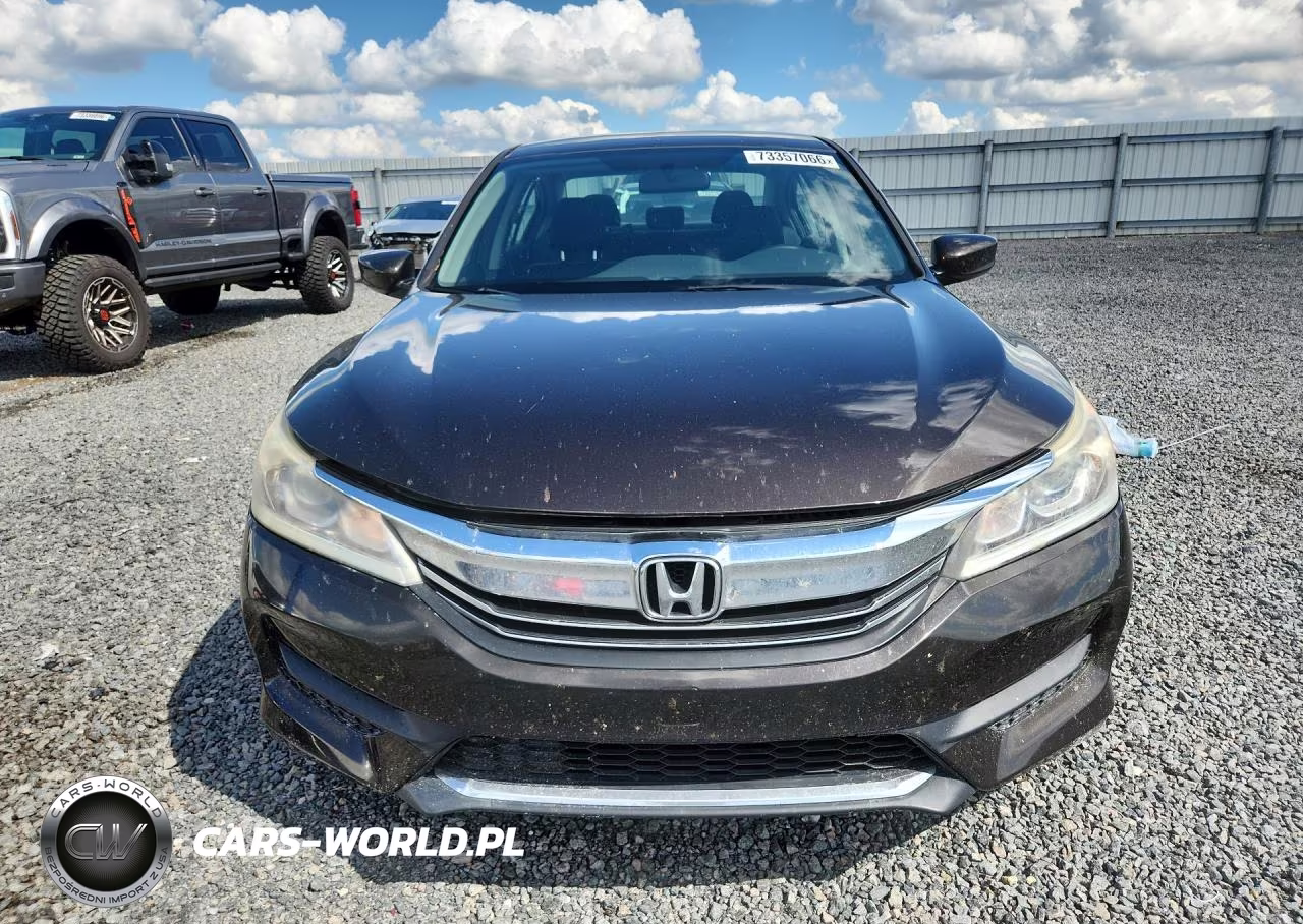 2017 Honda Accord Lx VIN:1HGCR2F32HA034254 - 5