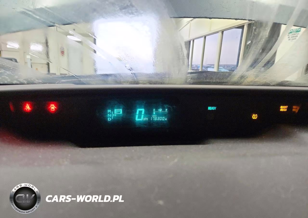 2006 Toyota Prius Base VIN:JTDKB20U167535257 - 9