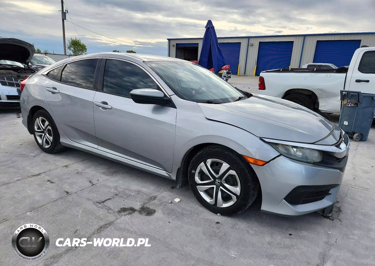2018 Honda Civic Lx VIN:2HGFC2F56JH577968 - 4