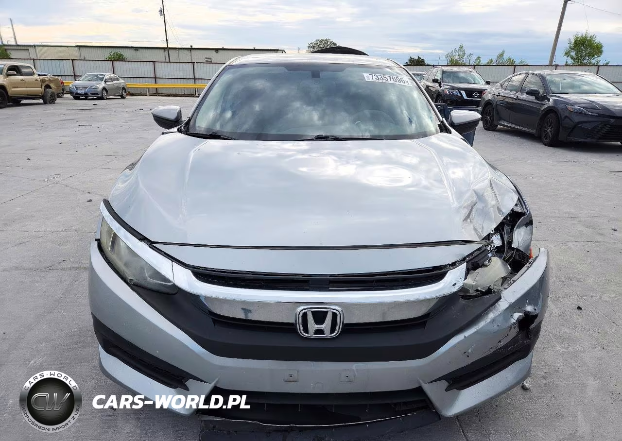 2018 Honda Civic Lx VIN:2HGFC2F56JH577968 - 5