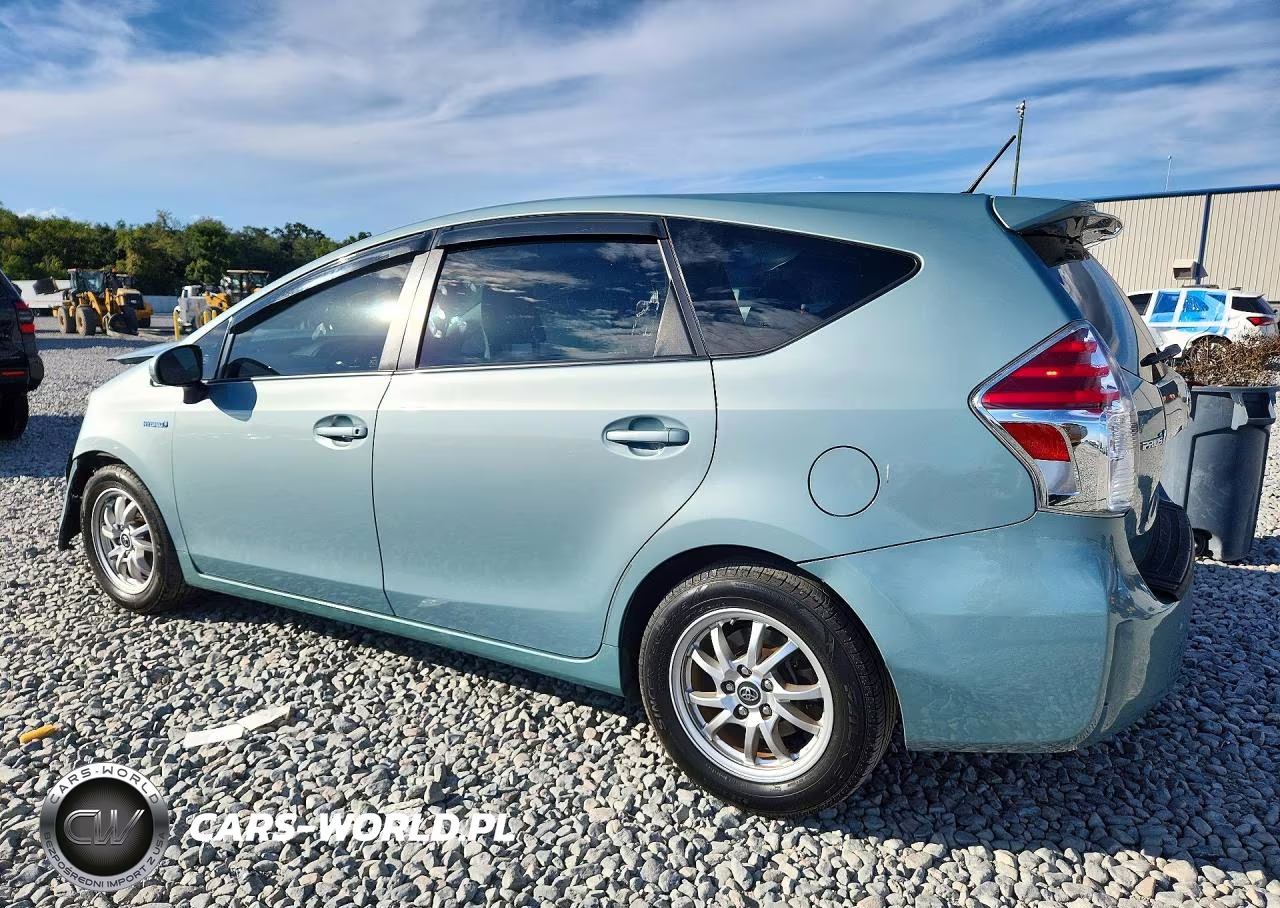 2015 Toyota Prius V Two VIN:JTDZN3EU9FJ022569 - 2