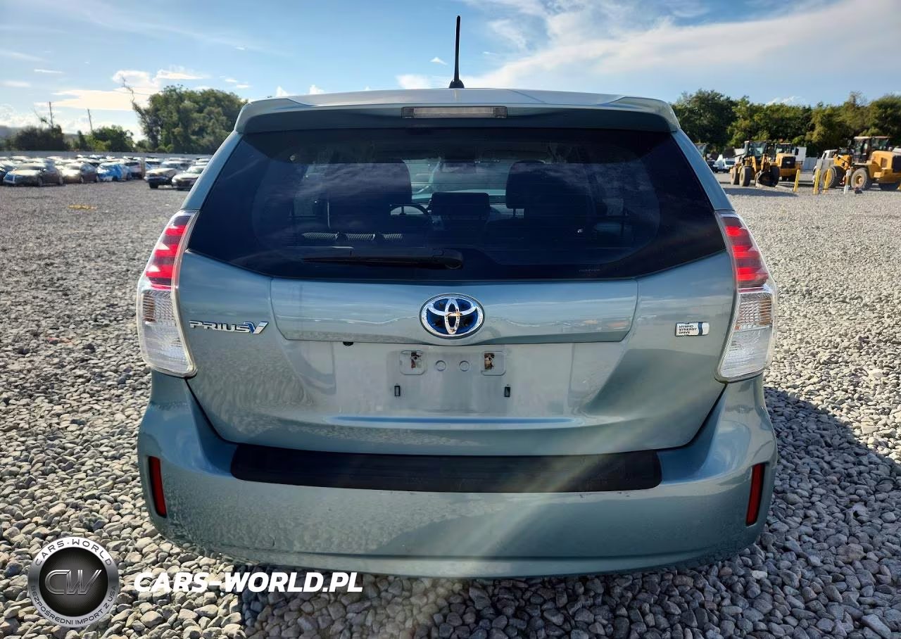 2015 Toyota Prius V Two VIN:JTDZN3EU9FJ022569 - 6