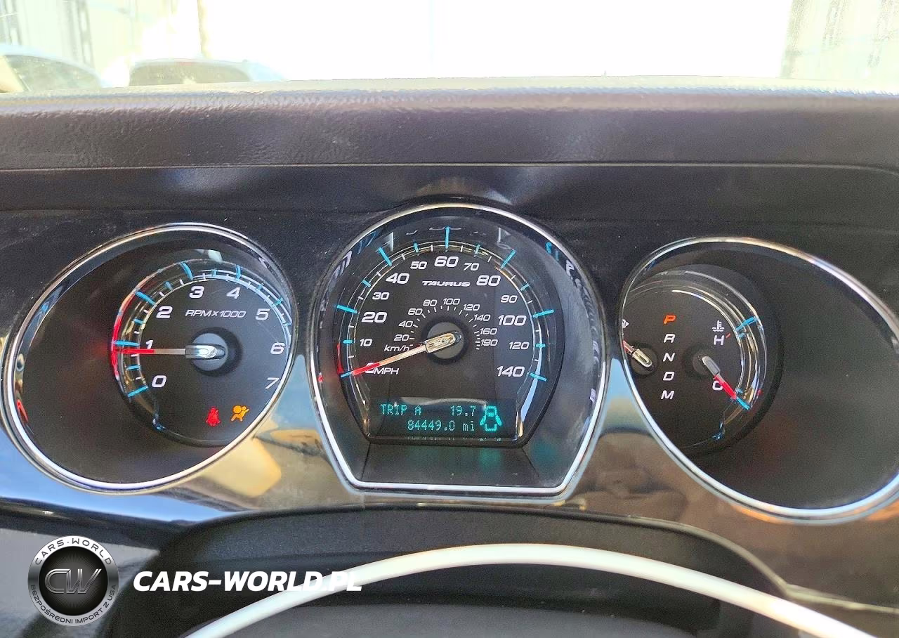 2011 Ford Taurus Limited VIN:1FAHP2FW6BG150703 - 9
