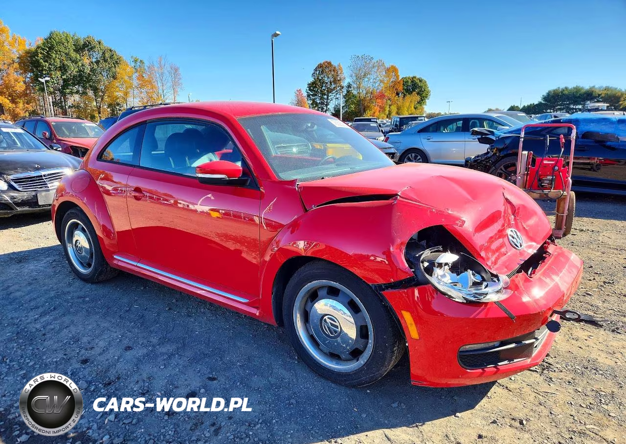 2012 Volkswagen Beetle VIN:3VWJP7AT9CM611757 - 4