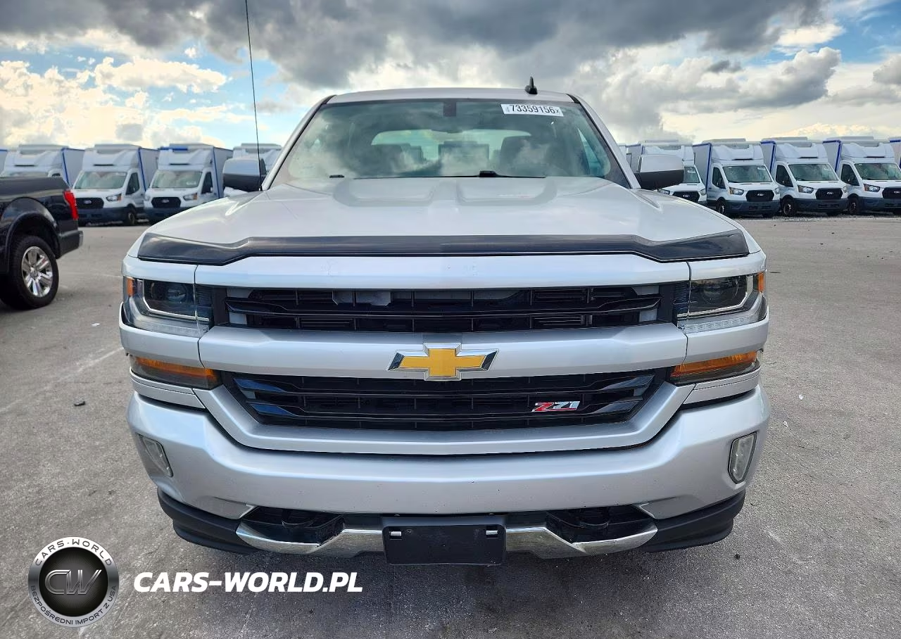 2017 Chevrolet Silverado K1500 Lt VIN:3GCUKREC1HG115605 - 5