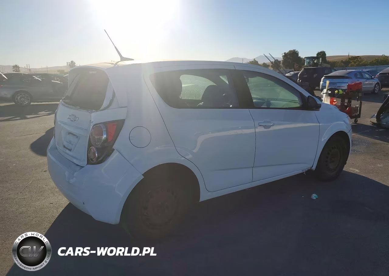 2013 Chevrolet Sonic Ls VIN:1G1JA6SH0D4200035 - 3