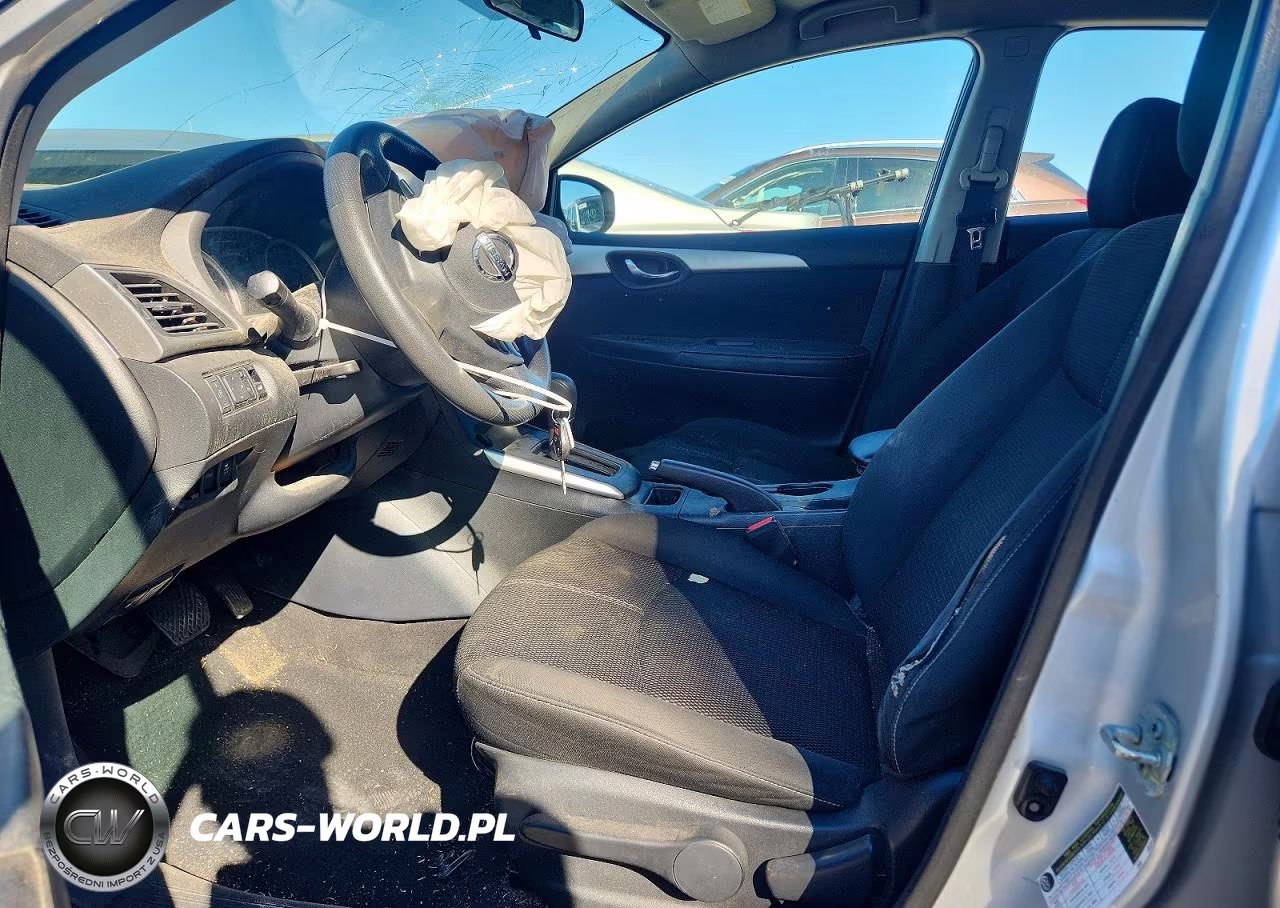 2018 Nissan Sentra S VIN:3N1AB7AP2JY277780 - 7