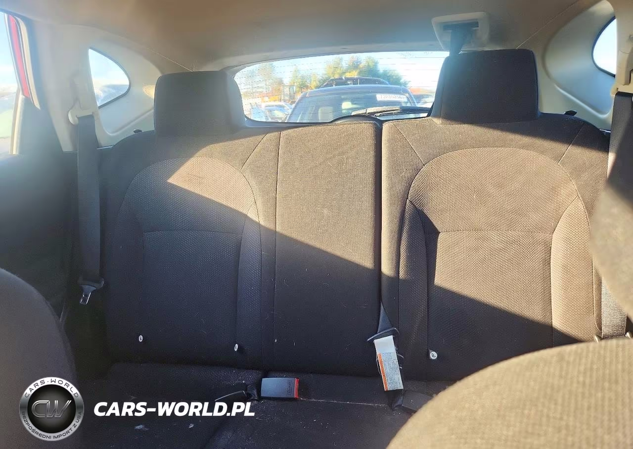 2015 Nissan Rogue Select S VIN:JN8AS5MV3FW261988 - 10