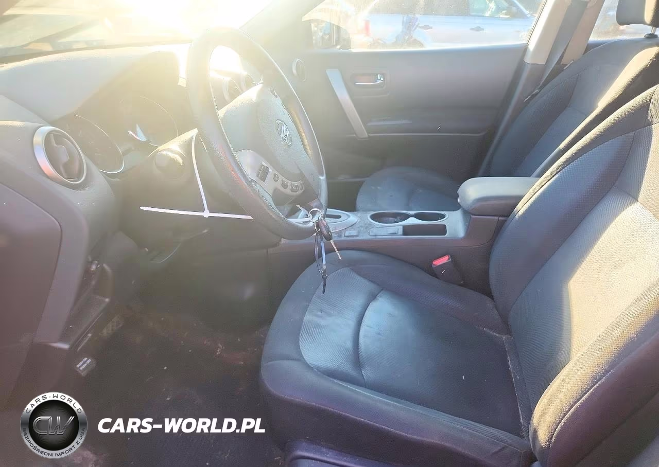 2015 Nissan Rogue Select S VIN:JN8AS5MV3FW261988 - 7