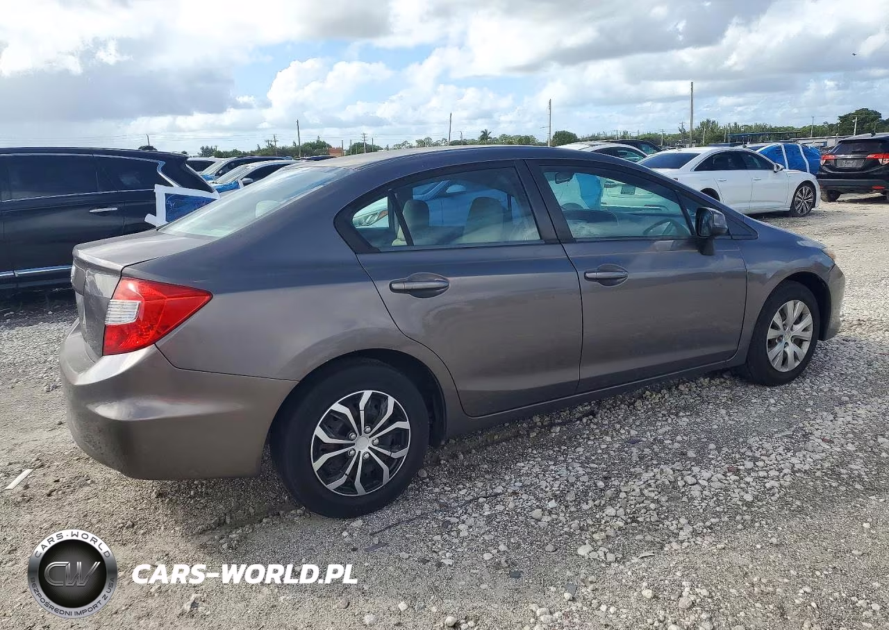 2012 Honda Civic Lx VIN:19XFB2F56CE082959 - 3