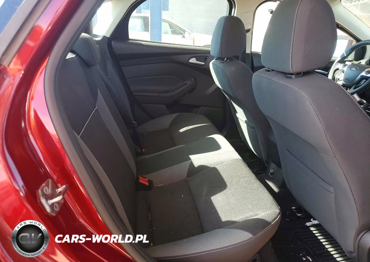 2013 Ford Focus Se VIN:1FADP3F21DL353641 - 10