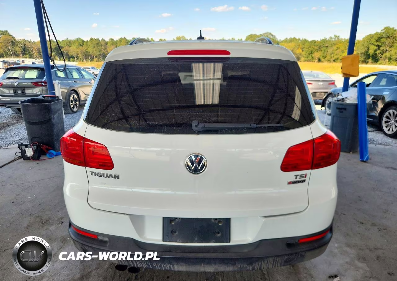 2016 Volkswagen Tiguan S VIN:WVGBV7AX7GW019193 - 6
