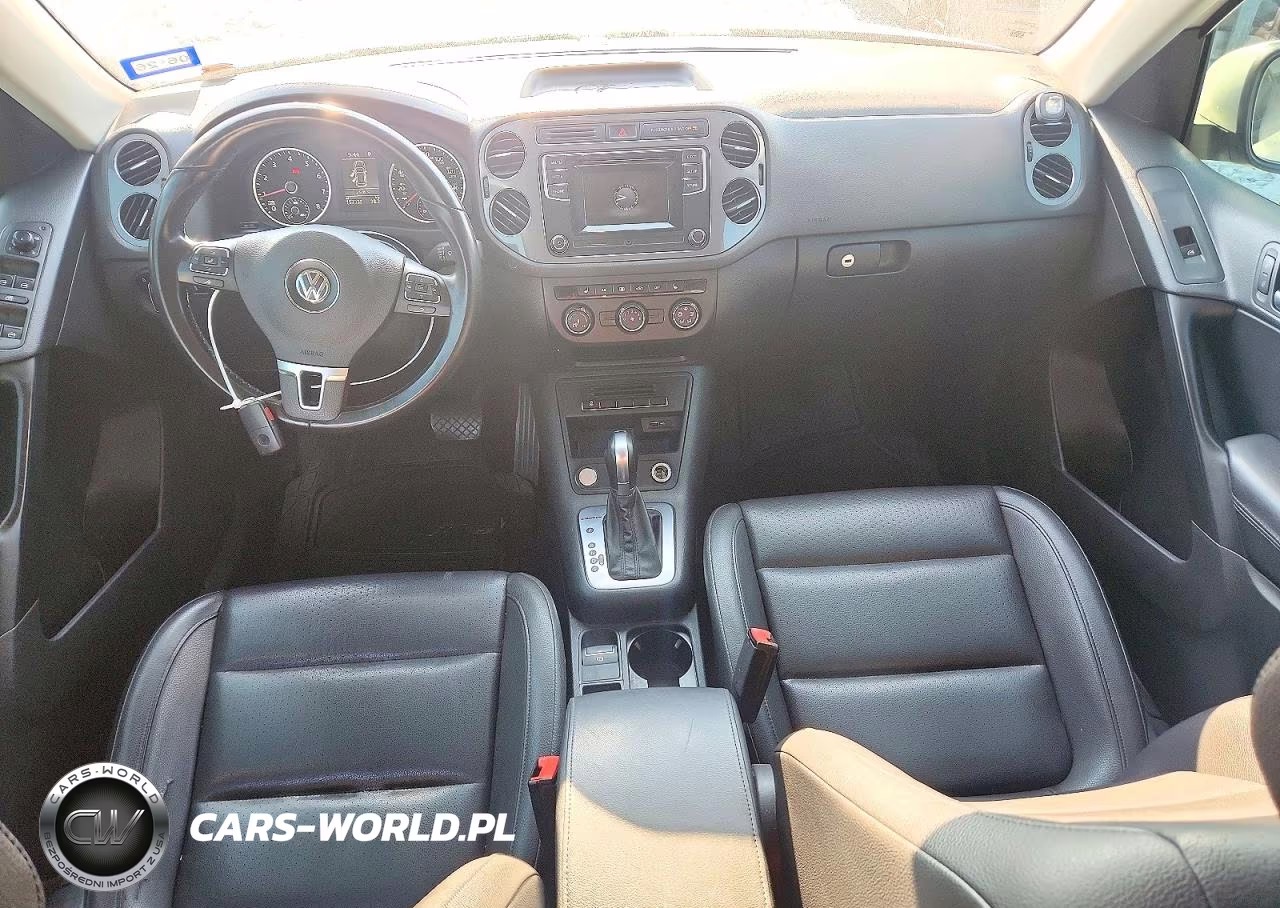 2016 Volkswagen Tiguan S VIN:WVGBV7AX7GW019193 - 8