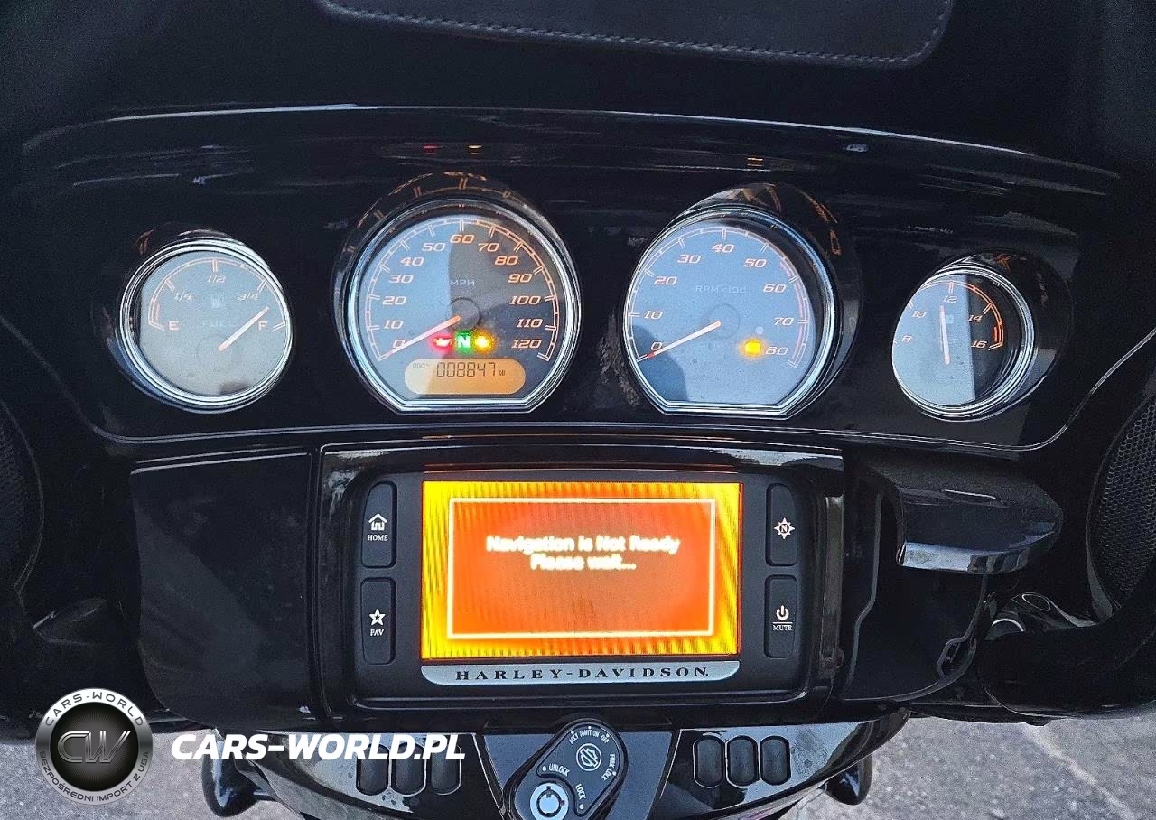 2018 Harley-Davidson Flhxs Street Glide Special VIN:1HD1KRC15JB682501 - 7
