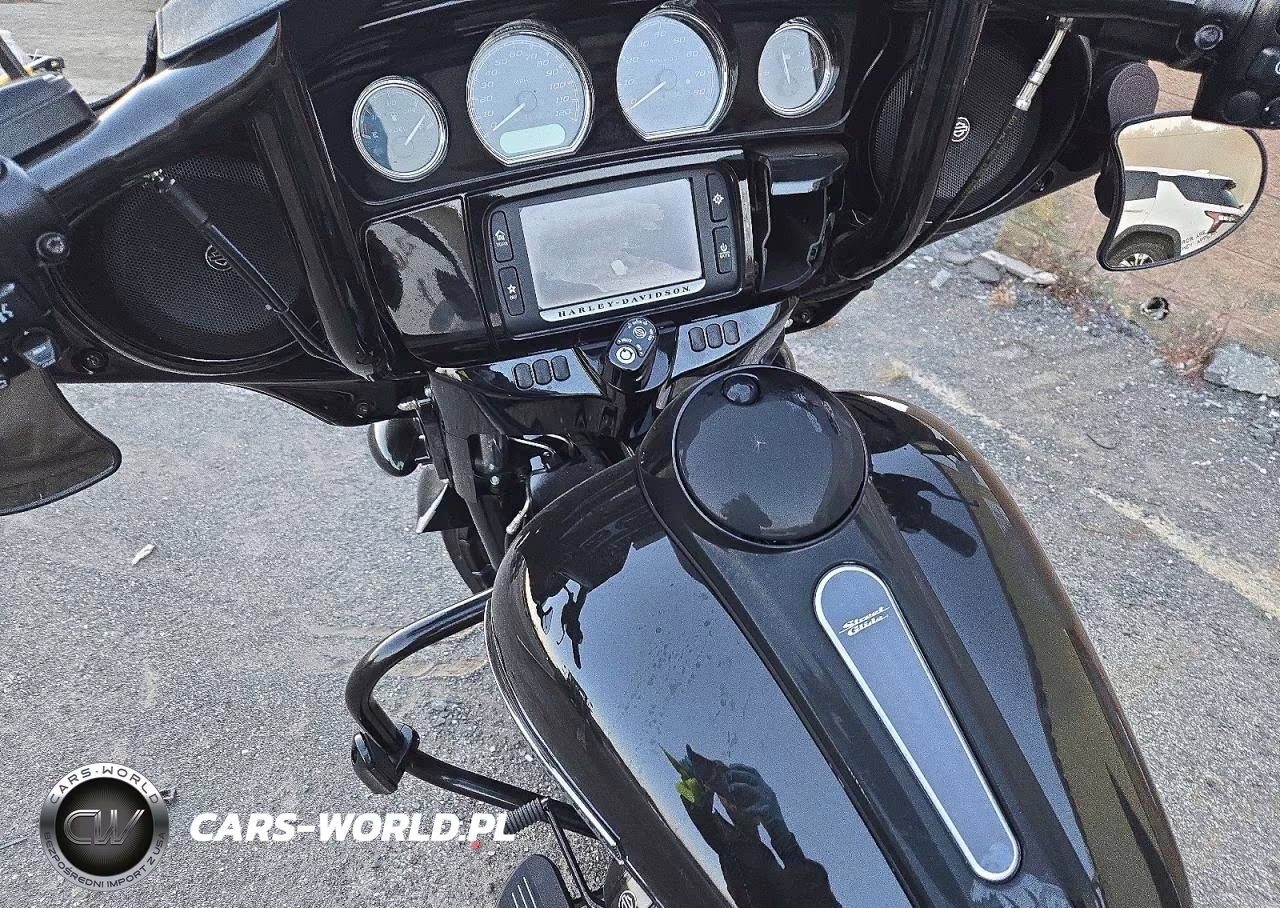 2018 Harley-Davidson Flhxs Street Glide Special VIN:1HD1KRC15JB682501 - 8